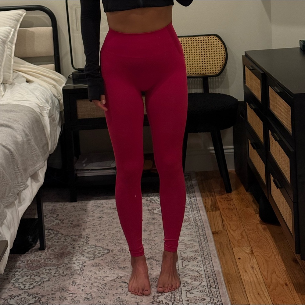 Alphalete Vibrant Red Leggings